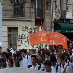Manifestation des étudiants en médecine à Paris le 6 avril 2005 photo n°18 