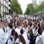 Manifestation des étudiants en médecine à Paris le 6 avril 2005 photo n°40 