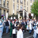 Manifestation des étudiants en médecine à Paris le 6 avril 2005 photo n°44 