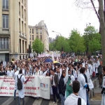 Manifestation des étudiants en médecine à Paris le 6 avril 2005 photo n°46 