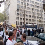 Manifestation des étudiants en médecine à Paris le 6 avril 2005 photo n°77 