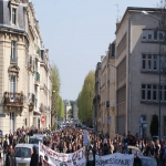 Manifestation de popularisation contre la LRU le 7 mai 2009 photo n64 