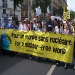 manifestation antinucléaire à Paris le 12 juillet 2008 photo n°13 
