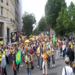 manifestation antinucléaire à Paris le 12 juillet 2008 photo n°15 